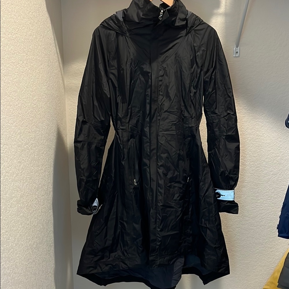 Lululemon Rain Trench Coat